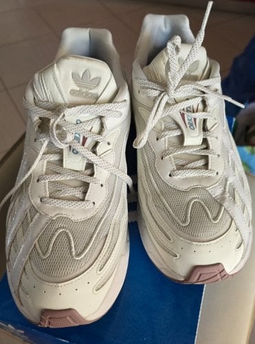 Περισσότερες πληροφορίες για "Adidas originals orketro"