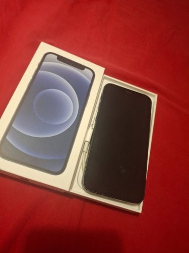 Περισσότερες πληροφορίες για "Iphone 12 mini"