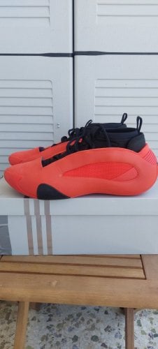 Περισσότερες πληροφορίες για "Adidas Harden Vol. 9, No.44"