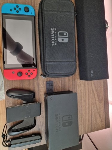Περισσότερες πληροφορίες για "Nintendo Switch + Games"