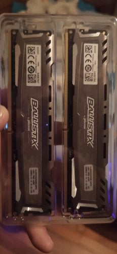 Περισσότερες πληροφορίες για "2x Crucial Ballistix Sport AT BLS8G4D32AESTK (8 GB/DDR4/3200MHz)"