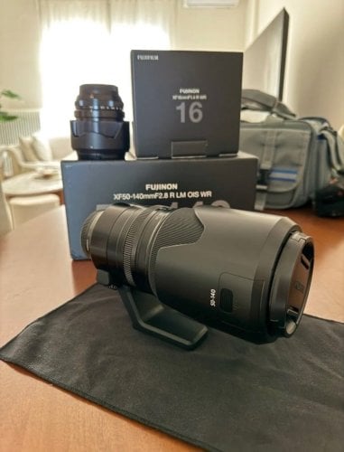 Περισσότερες πληροφορίες για "Fujifilm XF 50-140mm f/2.8 R LM OIS WR Fuji Fujinon"