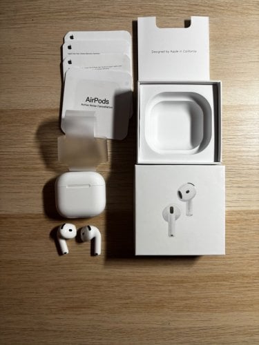 Περισσότερες πληροφορίες για "Apple AirPods (4th generation) 4 (Άσπρο)"