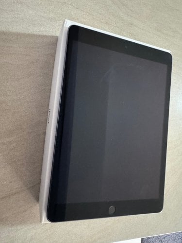 Περισσότερες πληροφορίες για "Apple iPad  2021 10.2" (64 GB/A13/iPadOS 15)"