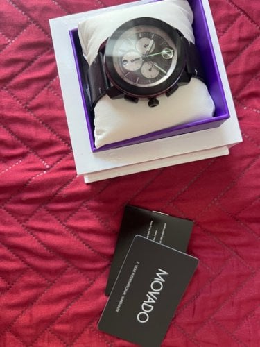 Περισσότερες πληροφορίες για "Movado Bold"