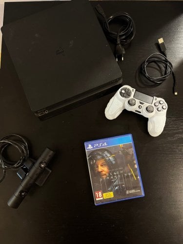Περισσότερες πληροφορίες για "Sony PlayStation 4 Slim"