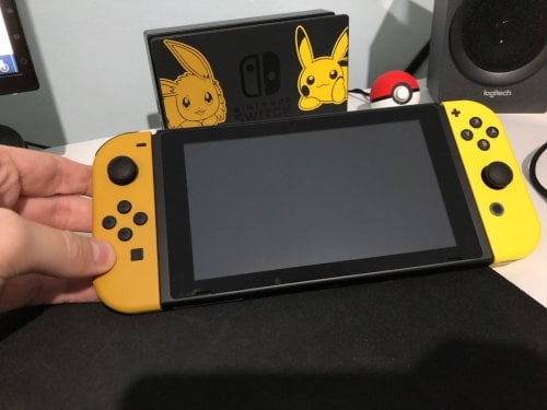 Περισσότερες πληροφορίες για "Nintendo Switch+Pokémon Let's Go! Pikachu Bundle"