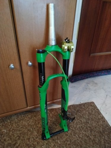 Περισσότερες πληροφορίες για "Rockshox reba rl solo air 120mm 15x100 29er + διάφορα ποδηλατικά"