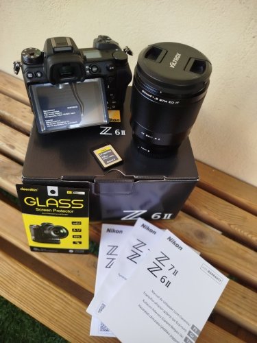 Περισσότερες πληροφορίες για "Nikon Z6 II + Viltrox AF 85mm f/1.8 Z + Cf card 128 gb"
