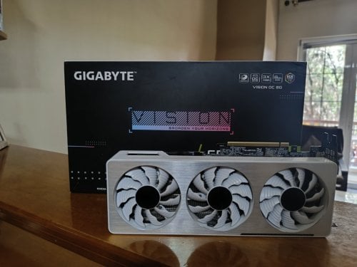 Περισσότερες πληροφορίες για "Gigabyte GeForce RTX 3070 VISION OC 8G"