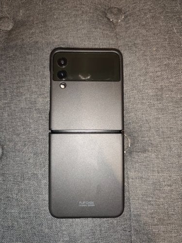 Περισσότερες πληροφορίες για "Samsung Galaxy Z Flip 3"