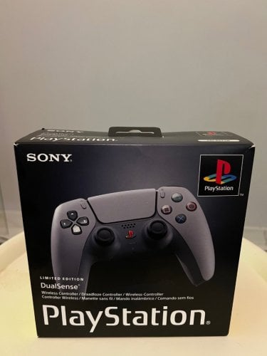 Περισσότερες πληροφορίες για "Sony DualSense 30th anniversary Limited Edition Χειριστήριο σφραγισμένο"