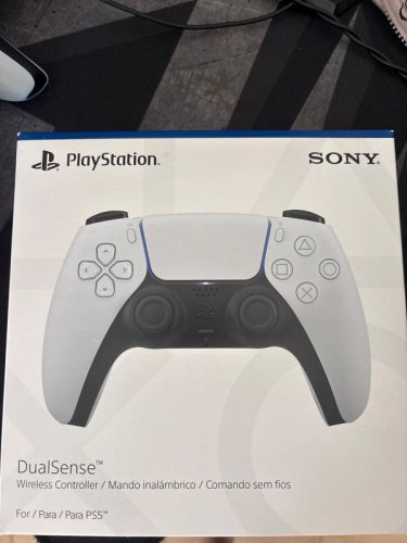 Περισσότερες πληροφορίες για "Sony DualSense Wireless Controller (Μαύρο, Άσπρο/Ενσύρματo & Ασύρματo)"