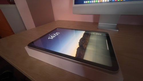 Περισσότερες πληροφορίες για "Apple iPad 10thgen 64GB +Πενάκι +Θήκη"