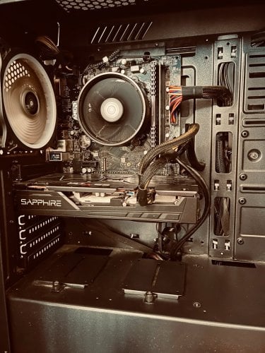 Περισσότερες πληροφορίες για "AMD Ryzen Gaming Desktop"
