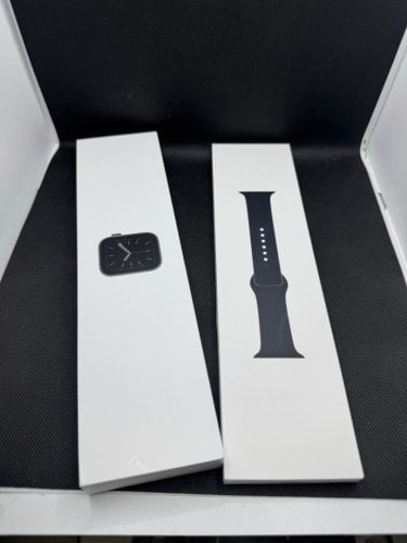 Περισσότερες πληροφορίες για "Apple Watch Series 6 (44mm/Γκρι/Αλουμίνιο)"