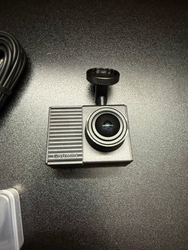 Περισσότερες πληροφορίες για "Garmin Tandem Dashcam + 512gb sd"