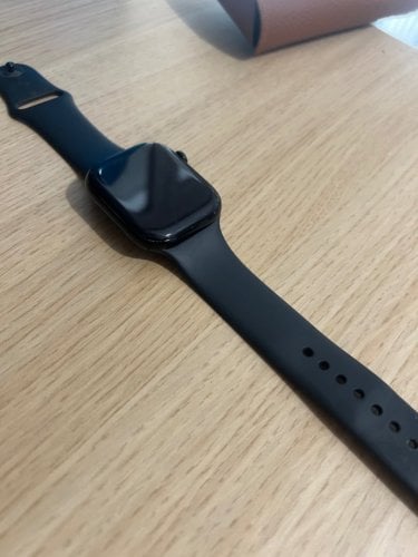 Περισσότερες πληροφορίες για "Πωλείτε Apple Watch series 10 46mm"