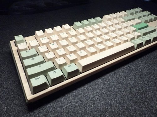Περισσότερες πληροφορίες για "Ducky One 3 TKL Matcha Gaming Keyboard Tenkeyless Πληκτρολόγιο με Cherry MX Brown διακόπτες"