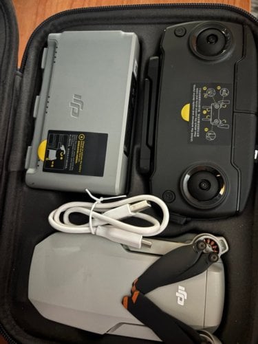 Περισσότερες πληροφορίες για "DJI Mini SE Fly More Combo"