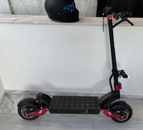 Περισσότερες πληροφορίες για "X-tron x10 pro με 210Α nightcore μπαταρια"