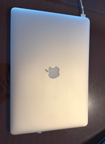 Περισσότερες πληροφορίες για "MacBook Pro 15 inches, mid-2015"