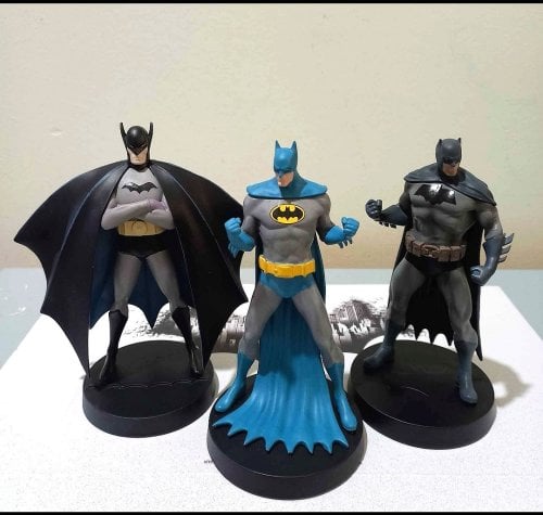 Περισσότερες πληροφορίες για "Batman Decades by Eaglemoss Triple Pack"