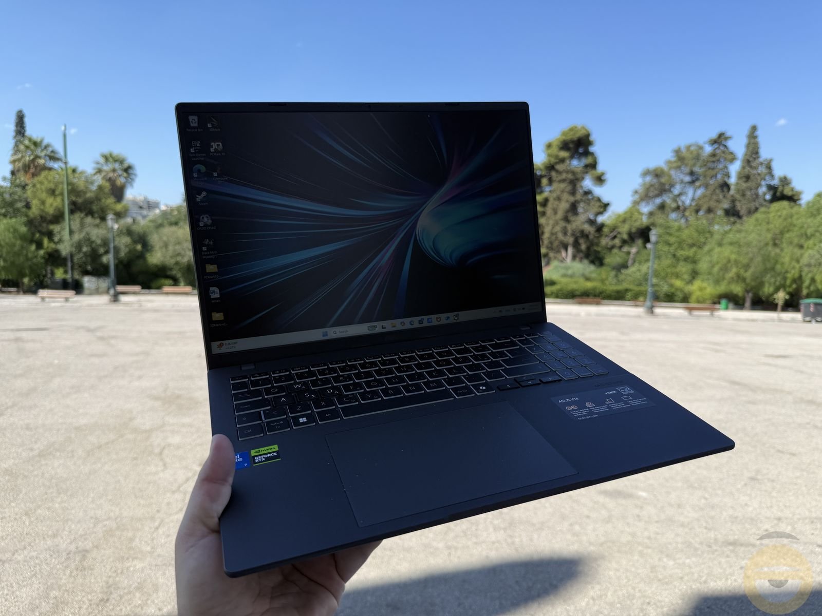 Περισσότερες πληροφορίες για "ASUS V16 Review"