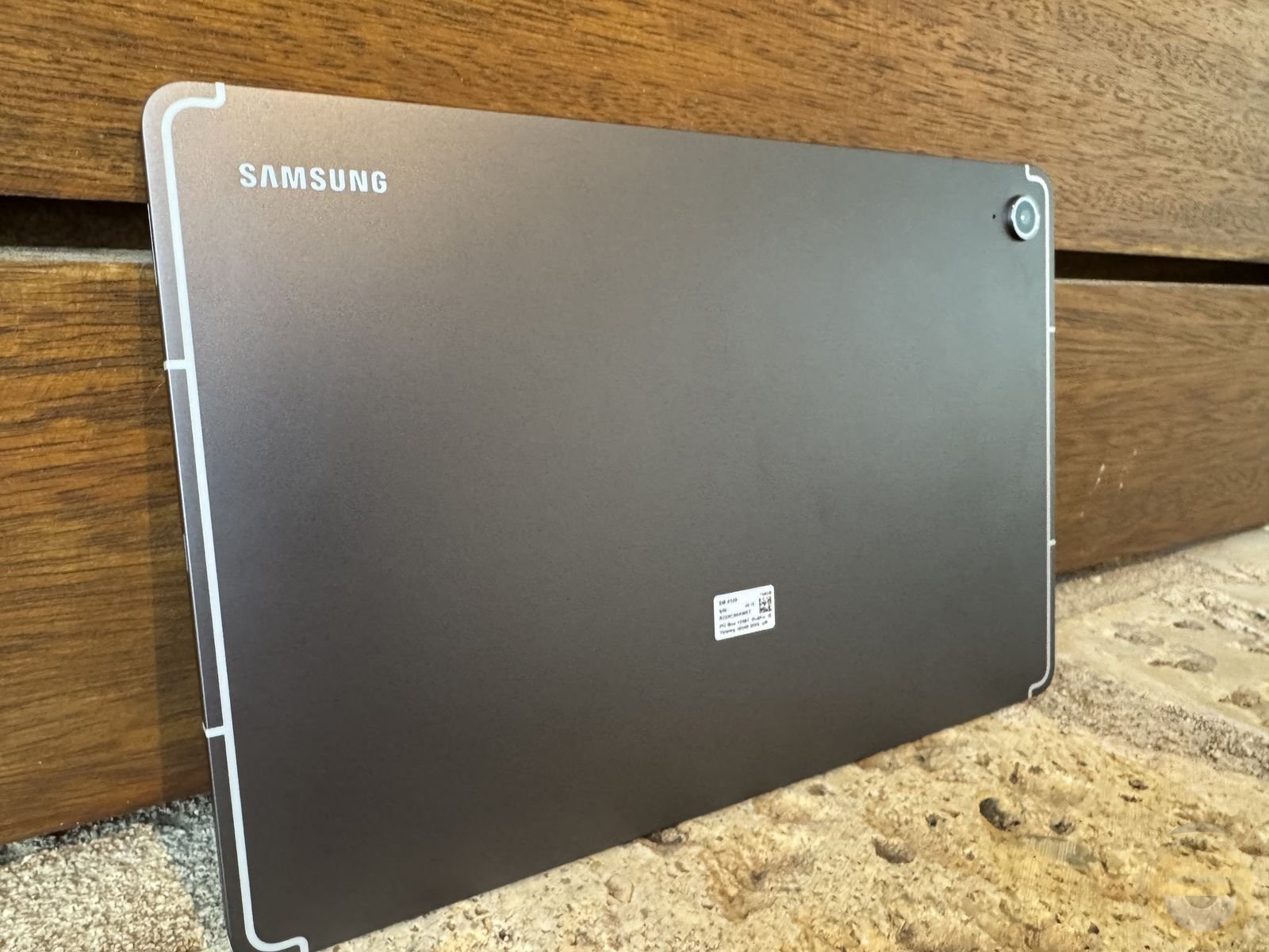 Περισσότερες πληροφορίες για "Samsung Galaxy Tab S10 FE Review"