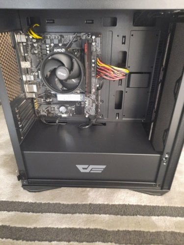 Περισσότερες πληροφορίες για "PC με Ryzen 5 3400G / 16GB DDR4 3200 / 512GB NVMe / Win11 Pro"