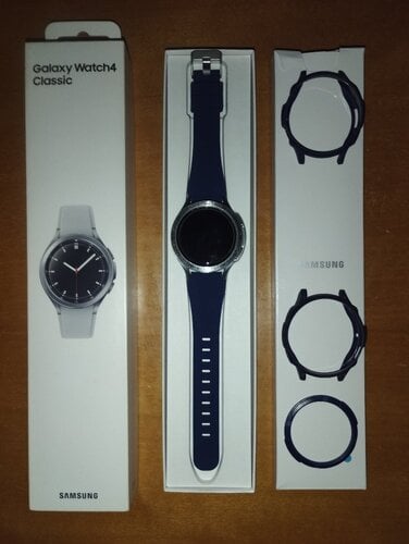 Περισσότερες πληροφορίες για "Samsung Galaxy Watch4 Classic (46mm/LTE/Ασημί/Ανοξείδωτο ατσάλι)"