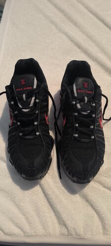Περισσότερες πληροφορίες για "NIKE SHOX TL"