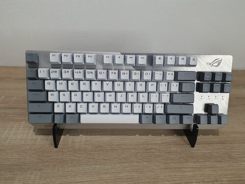 Περισσότερες πληροφορίες για "Asus Rog Strix Scope NX TKL Moonlight White"