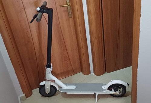 Περισσότερες πληροφορίες για "Xiaomi M365 Ηλεκτρικό Πατίνι"