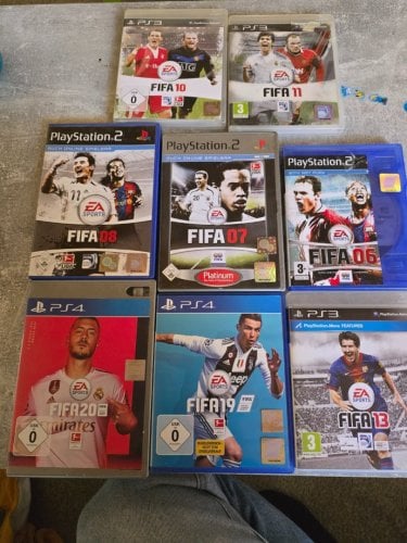 Περισσότερες πληροφορίες για "Fifa collection"