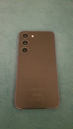 Περισσότερες πληροφορίες για "S 23 256GB PHANTOM BLACK"
