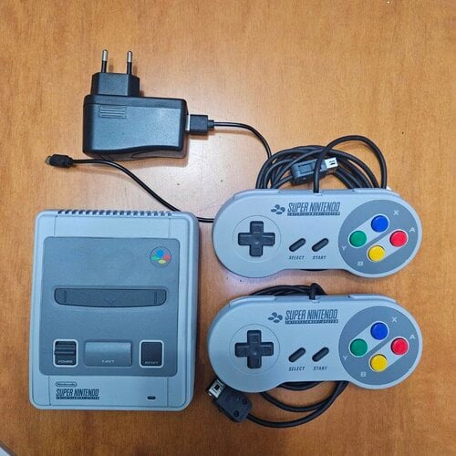 Περισσότερες πληροφορίες για "snes mini και snes classic"