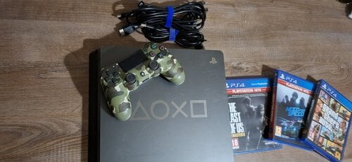 Περισσότερες πληροφορίες για "Sony PS4 500GB Slim + 1x DUALSHOCK 4"