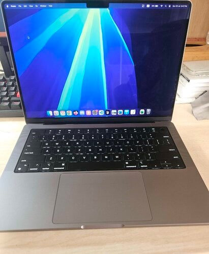Περισσότερες πληροφορίες για "MacBook Pro 14" (2021) M1 8-Core/16GB/512GB/16-Core GPU Space Gray"
