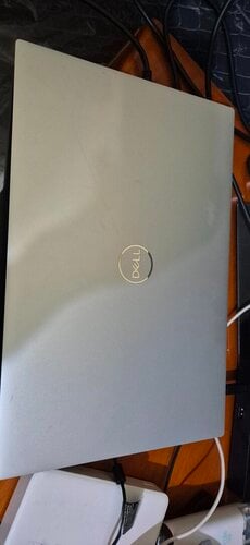 Περισσότερες πληροφορίες για "DELL XPS 15 9500"