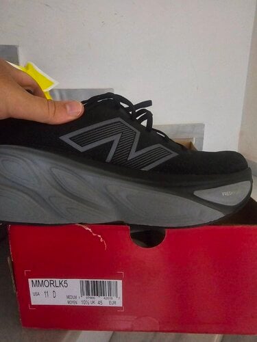 Περισσότερες πληροφορίες για "New Balance Fresh Foam X More V5"