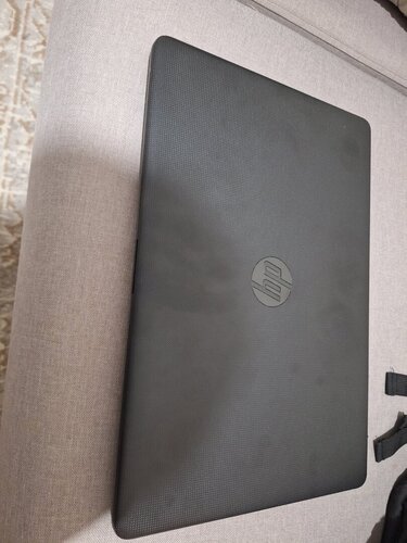 Περισσότερες πληροφορίες για "Laptop HP 250 G6 Notebook PC"