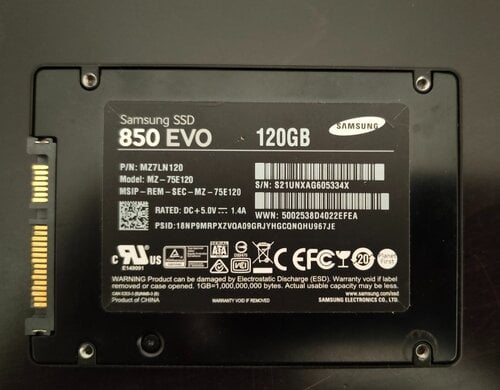 Περισσότερες πληροφορίες για "i5 3570k, asrock z77, Gtx 970, 120gb ssd, 8 Gb Ram, be quiet dark rock pro 2"