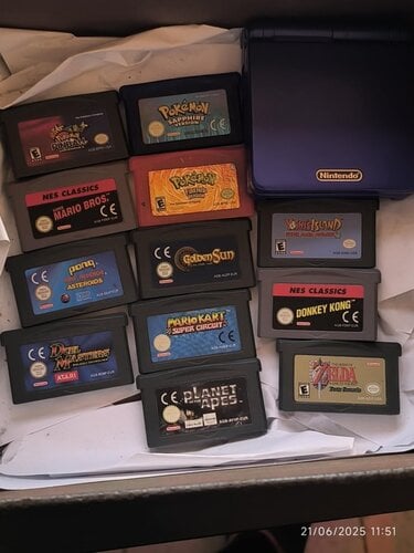 Περισσότερες πληροφορίες για "GAME BOY ADVANCE SP"
