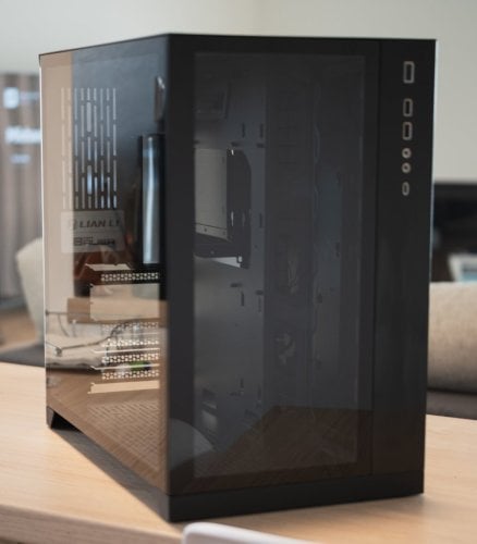 Περισσότερες πληροφορίες για "Lian Li PC-O11 Dynamic + Lian Li 011D-1X-4 Vertical Gpu Mount Pci-e 4.0"