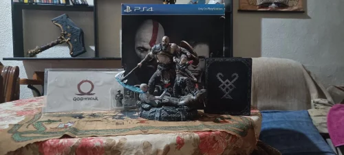 Περισσότερες πληροφορίες για "God of War Collectors Edition 2018 . τιμη συζητησιμη"