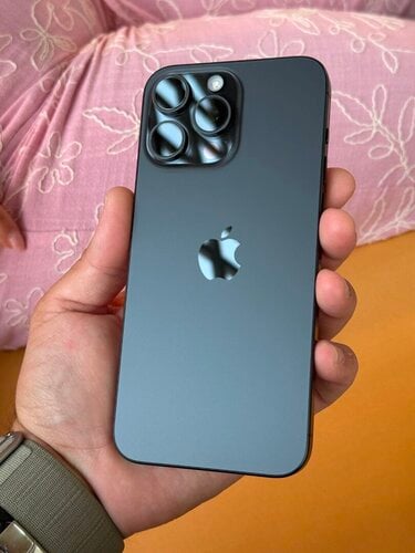Περισσότερες πληροφορίες για "Πωλείται Apple iPhone 15 Pro Max (Μαύρο/256 GB)"