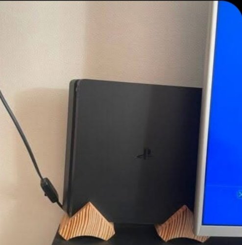 Περισσότερες πληροφορίες για "Sony PS4 500GB Slim Jailbreak 9.00 + 2x DUALSHOCK 4 (ΤΣΙΠΑΡΙΣΜΕΝΟ PS4)"