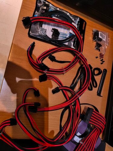 Περισσότερες πληροφορίες για "Phanteks Sleeved Extension Cables - για ολα τα PSU"