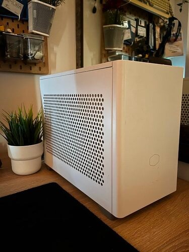 Περισσότερες πληροφορίες για "PC  gaming/workstation (+monitor) ΚΑΙΝΟΥΡΓΙΟ"
